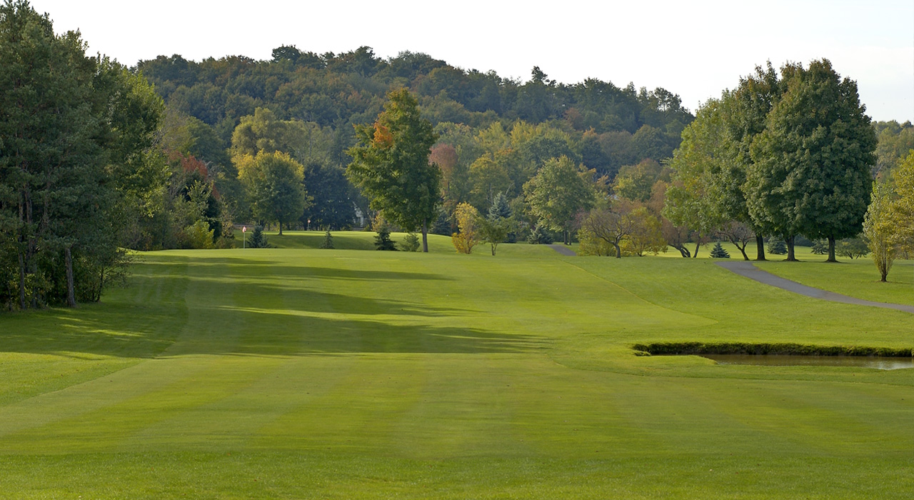 Chestnut Hill Country Club: Golf Course in Buffalo, NY